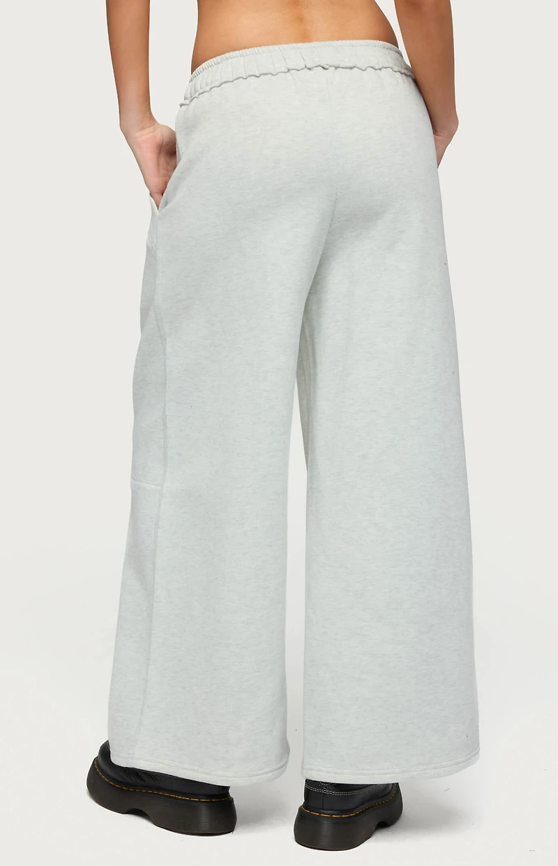 Edikted Petite Kori Oversized Sweatpants