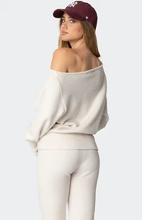 Edikted Plush Oversized Asymmetric Sweater