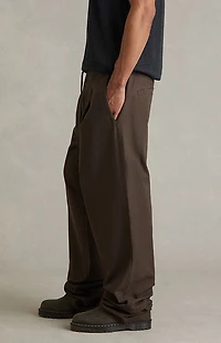 Fear of God ESSENTIALS Brown Pleated Baggy Pants