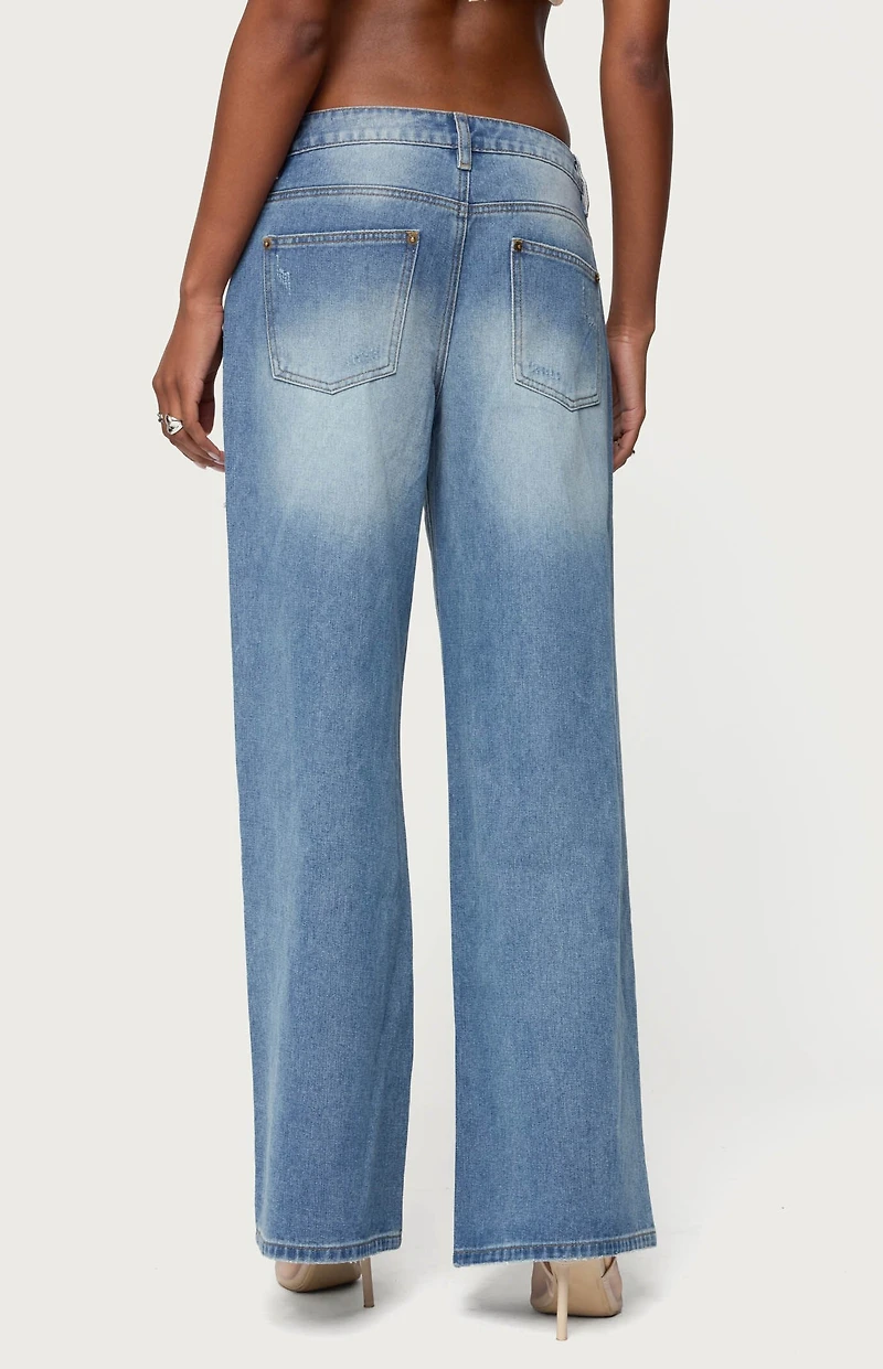 Edikted Frye Distressed Low Rise Baggy Jeans