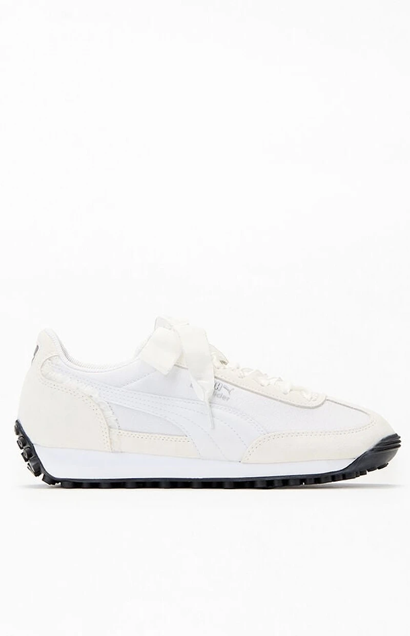 Puma Women's Gray Easy Rider Sneakers
