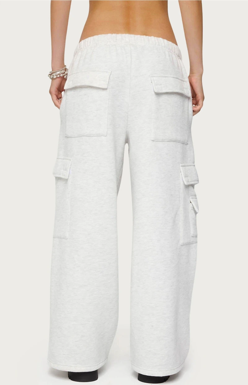Edikted Petite Wide Leg Cargo Sweatpants