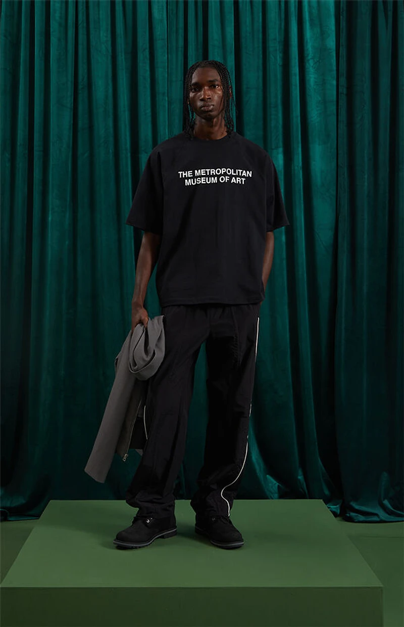 The Met x Pacsun Black Oversized Raglan T-Shirt
