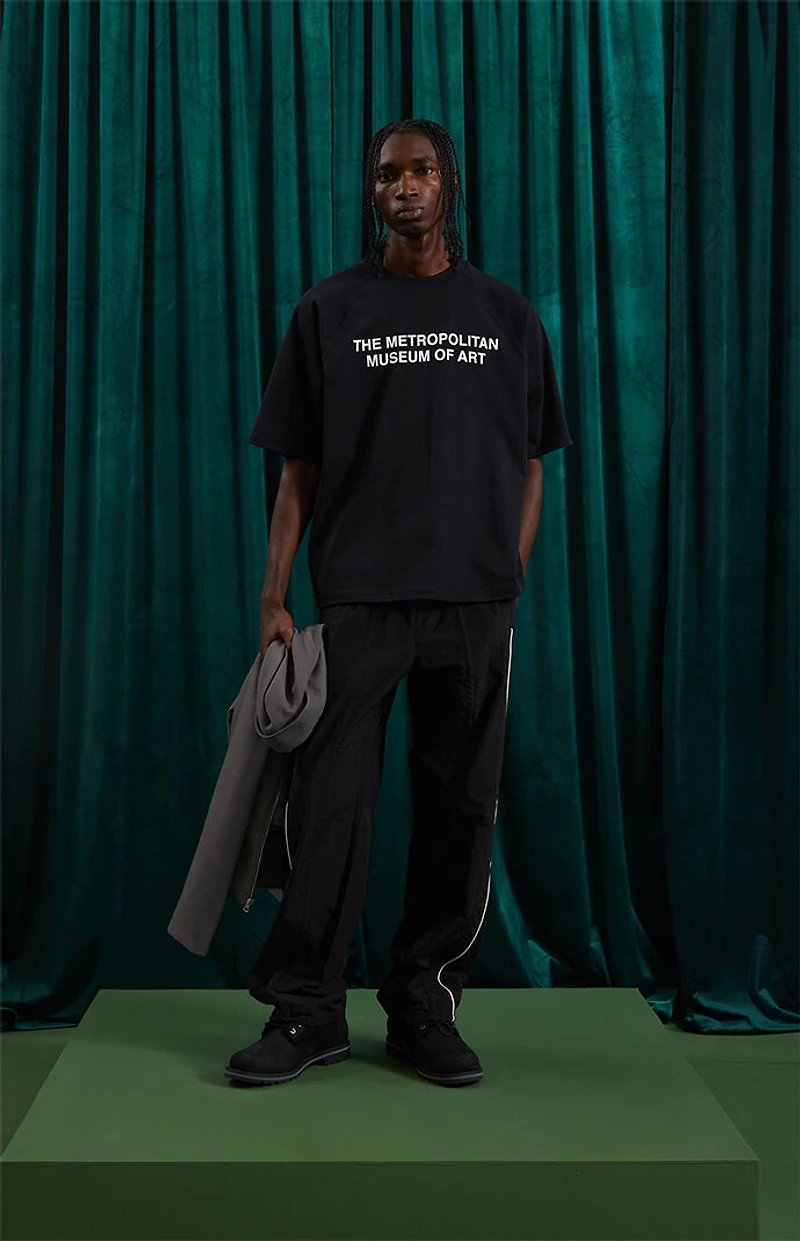 The Met x Pacsun Black Oversized Raglan T-Shirt