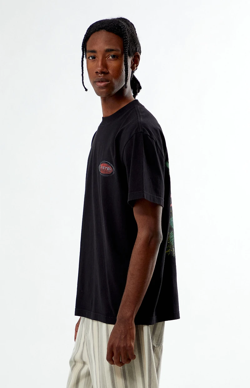 OYSTER EXPEDITION Tread T-Shirt