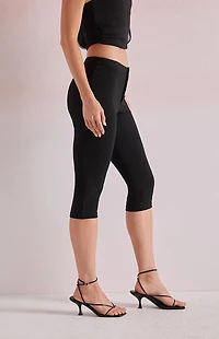 Beverly and Beck Solid Capri Pants
