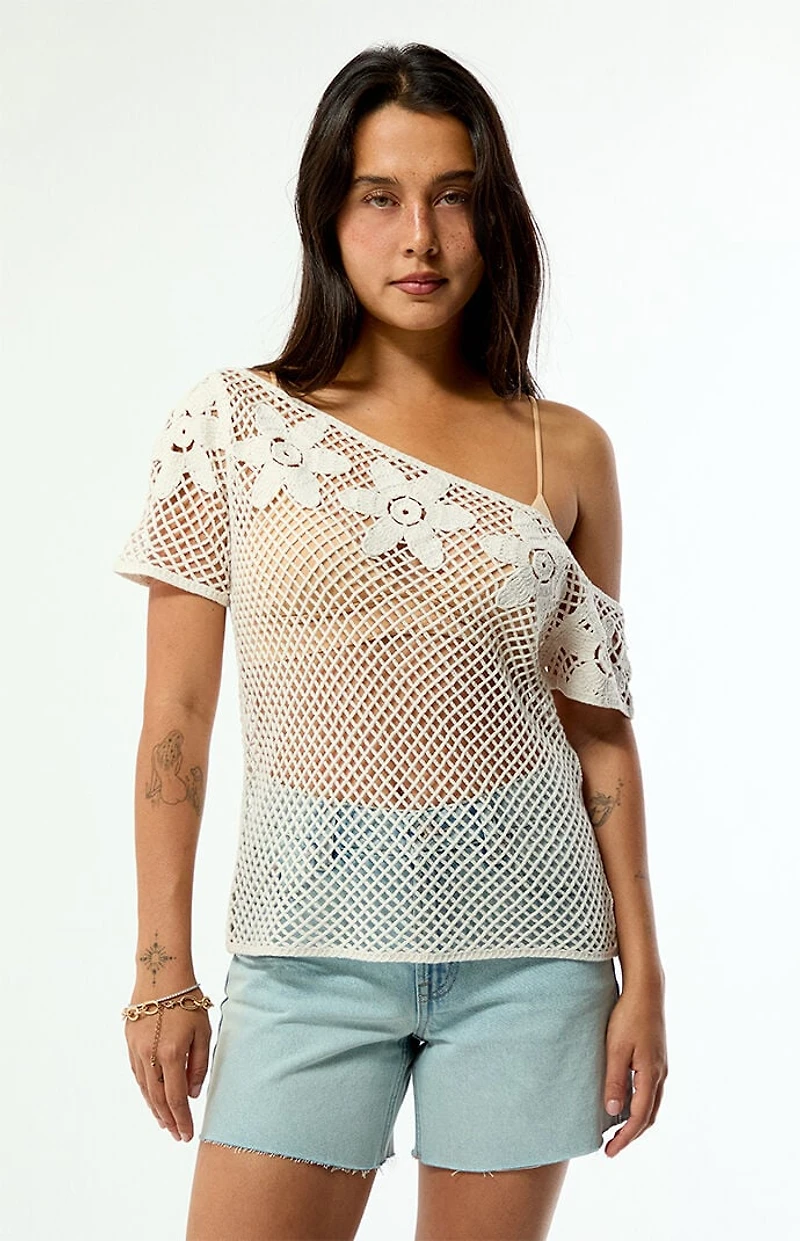 Beverly and Beck Valerie Off-The-Shoulder Short Sleeve Sweater