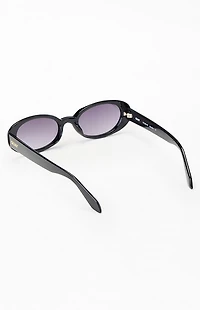Quay Felt Cute Oval Sunglasses
