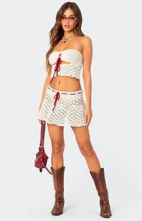 Edikted Jaslene Strapless Crochet Tube Top