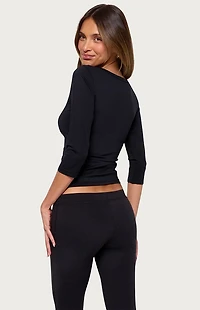 Edikted Desi Scoop Neck Quarter Sleeve Top