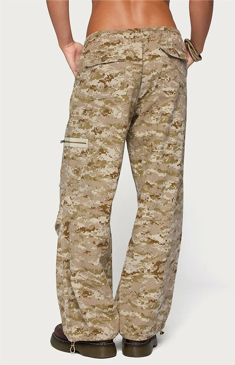Edikted Demey Camo Baggy Pants