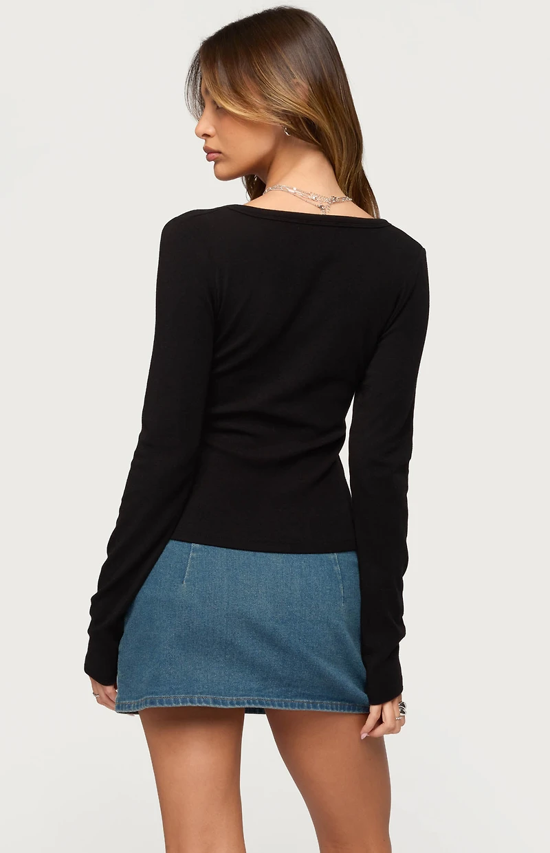 Edikted Doron V Neck Long Sleeve Top