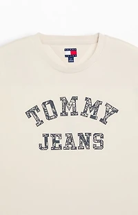 Tommy Jeans Paisley Logo T-Shirt