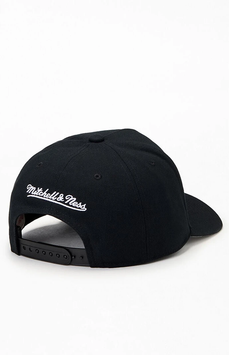 Mitchell & Ness Chicago Bulls NBA Legendary Away Pro Snapback Hat