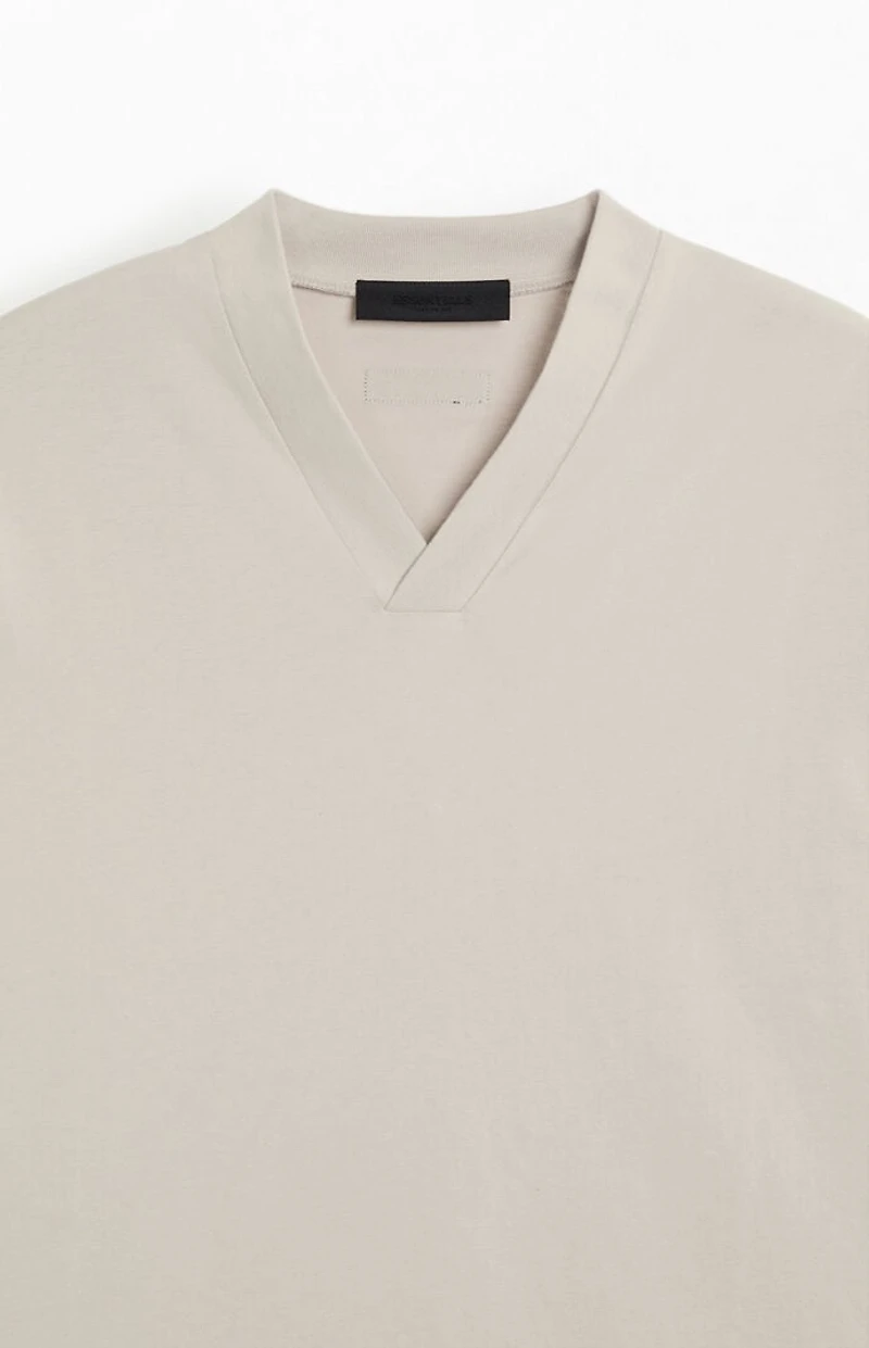 Fear of God ESSENTIALS Silver Cloud V-Neck T-Shirt