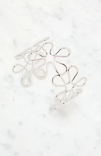 LA Hearts Flower Ear Cuff