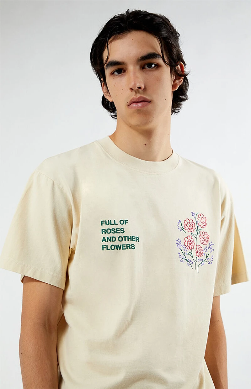 GARDENS & SEEDS Full Of Roses T-Shirt