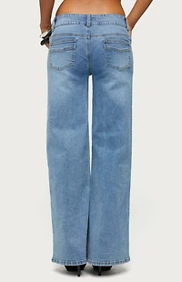 Edikted Dale Low Rise Straight Leg Stretchy Jeans