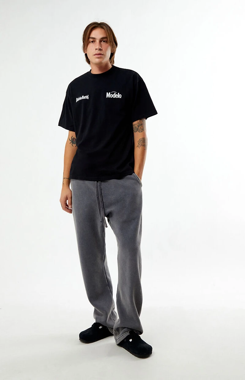 Modelo Altar Dia De Los Muertos T-Shirt