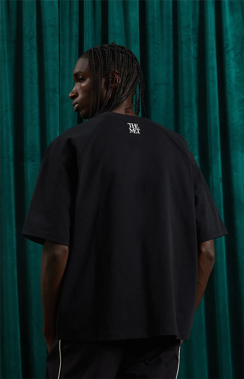 The Met x Pacsun Black Oversized Raglan T-Shirt