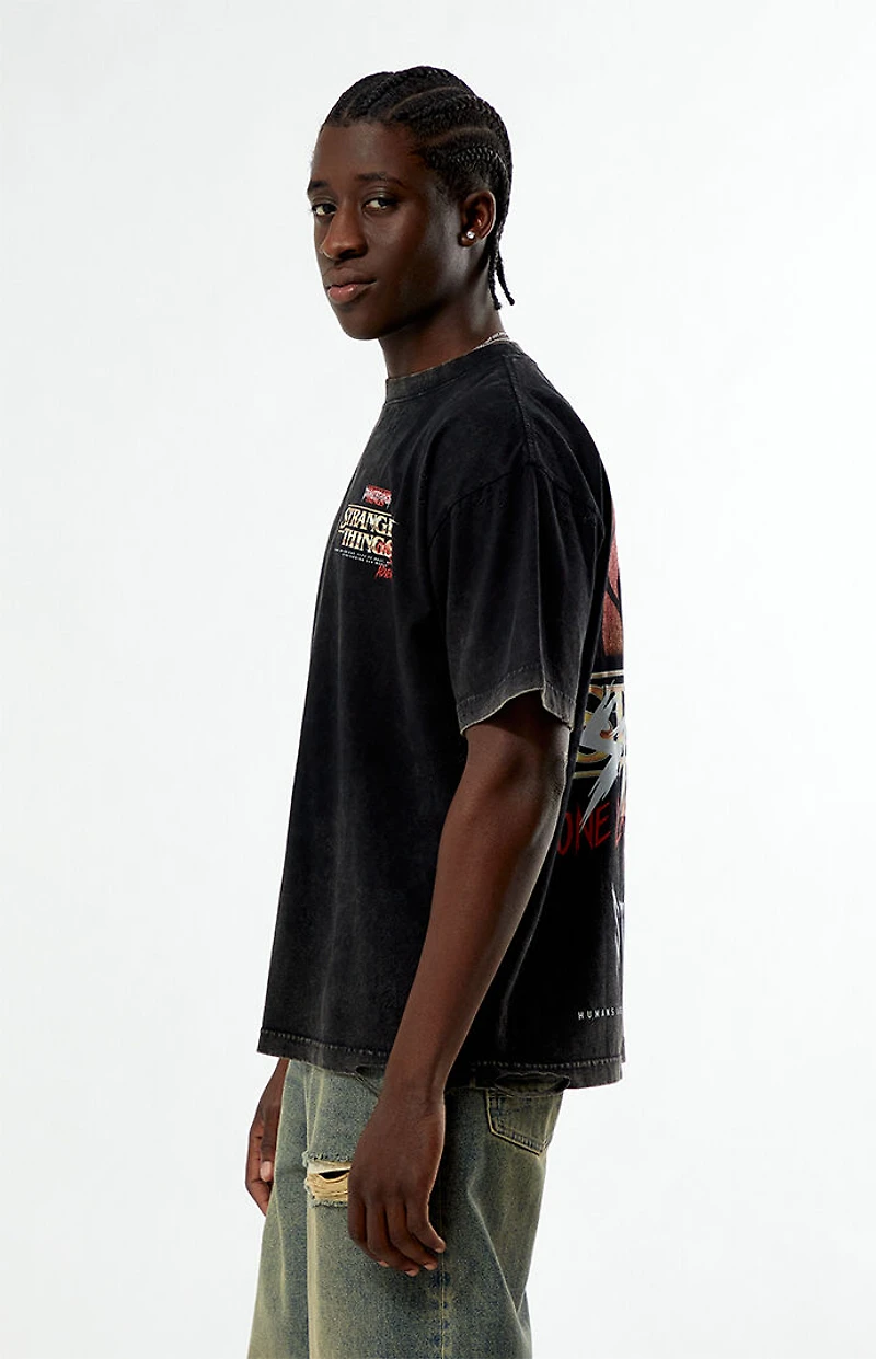 Netflix x Stranger Things Adventure Ripped T-Shirt