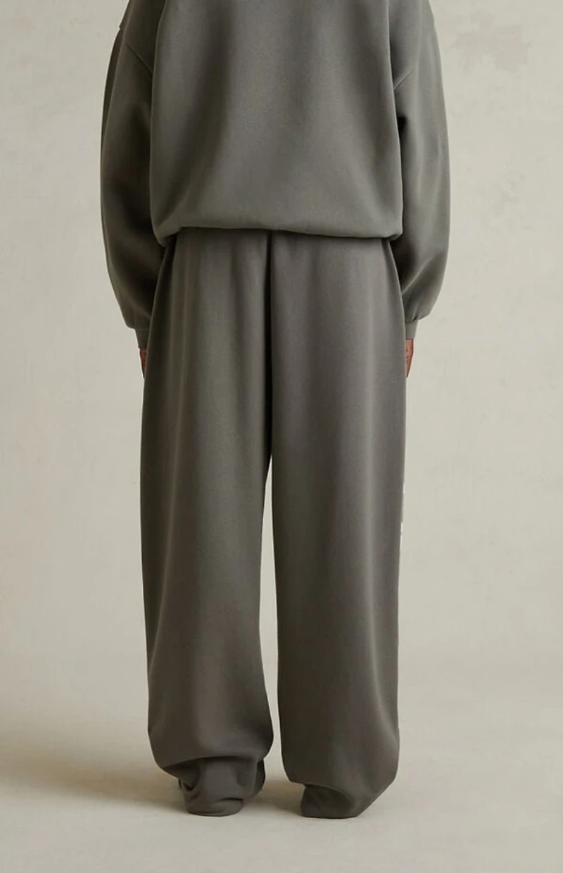 Fear of God ESSENTIALS Moss Lounge Fleece Baggy Sweatpants