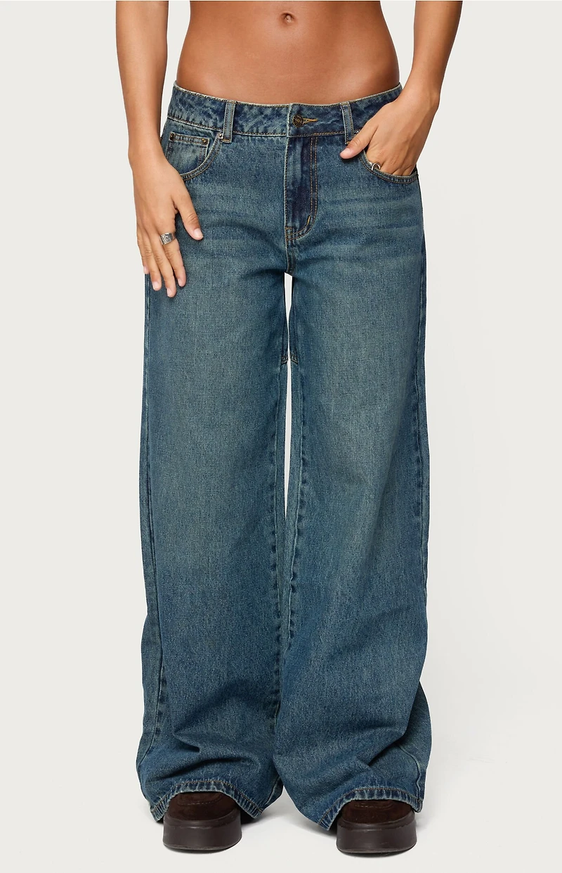 Edikted Heartly Low Rise Straight Leg Jeans