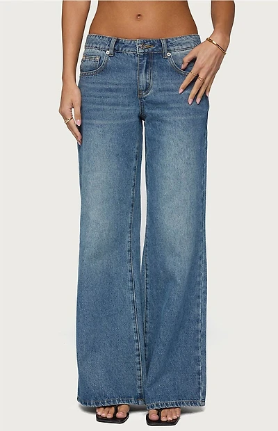 Edikted Casta Heart Low Rise Baggy Jeans