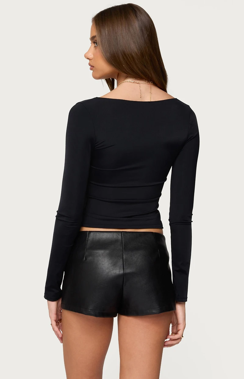 Edikted Soria Ruched Cut Out Top