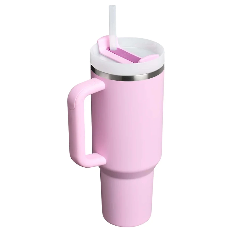 The 40oz Quencher H2.0 Flowstate™ Tumbler in Cherry Blossom
