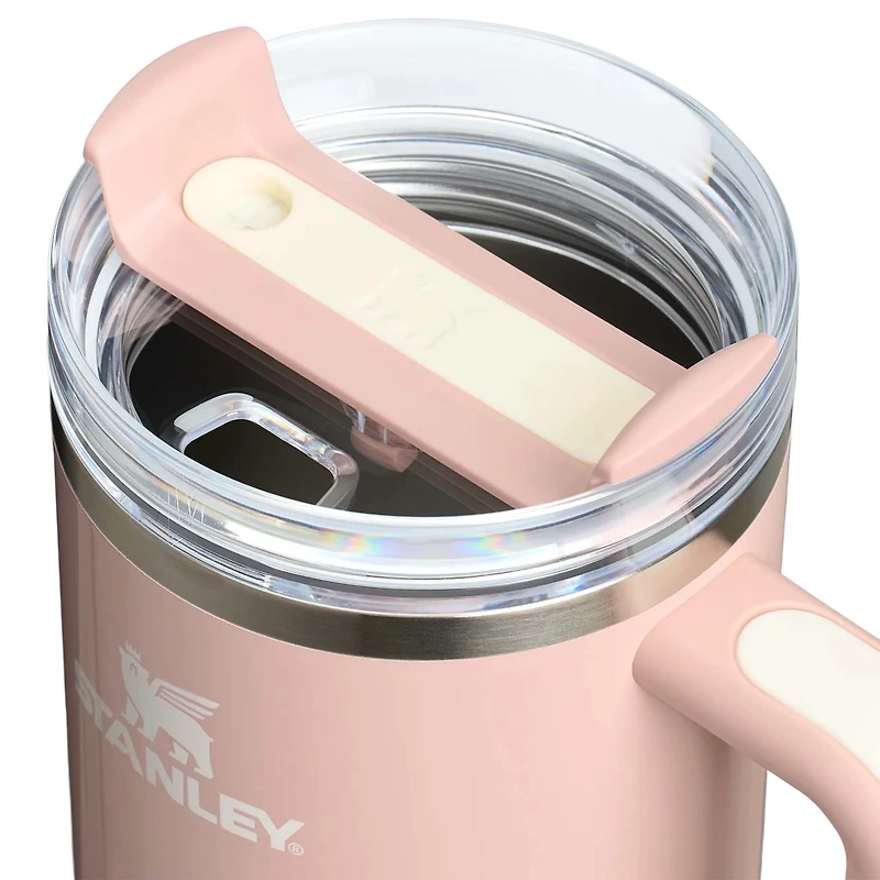 The 40oz Quencher H2.0 Flowstate™ Tumbler in Peach Whip Gloss