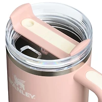 The 40oz Quencher H2.0 Flowstate™ Tumbler in Peach Whip Gloss
