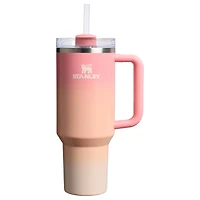 The 40oz Quencher H2.0 Flowstate™ Tumbler in Pink Mesa Sunset