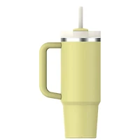The 30oz Quencher H2.0 Flowstate™ Tumbler in Pomelo