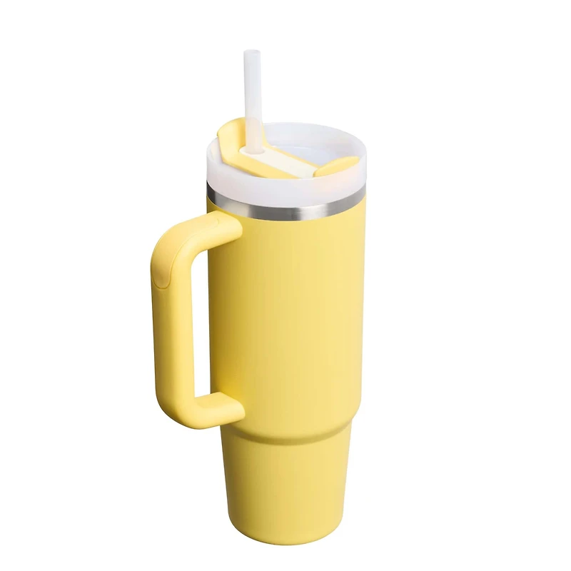 The 30oz Quencher H2.0 Flowstate Tumbler in Daffodil