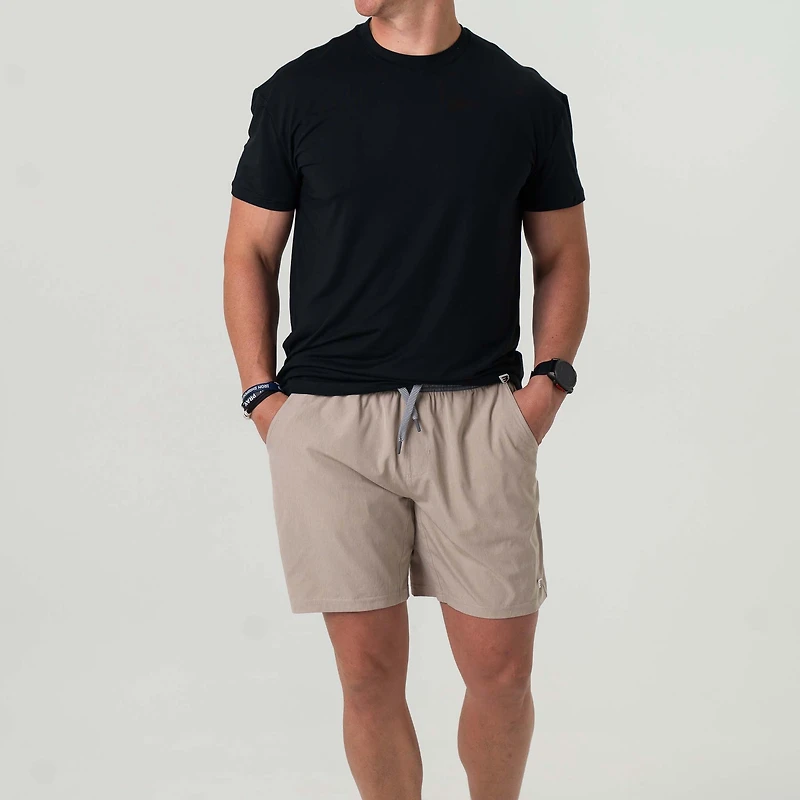 7" Athletic Shorts Khaki
