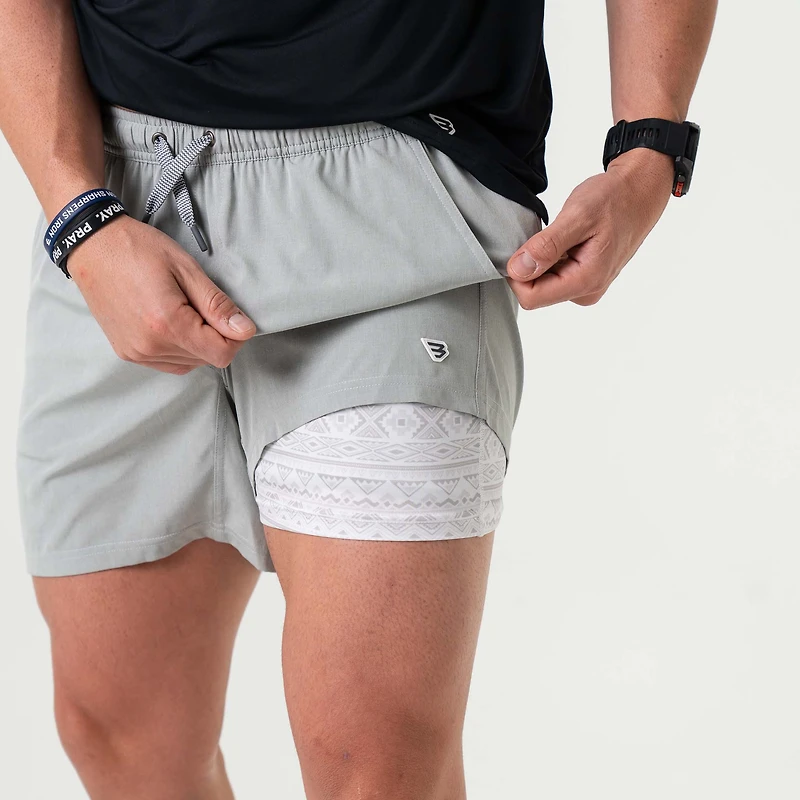 7" Athletic Shorts Light Grey