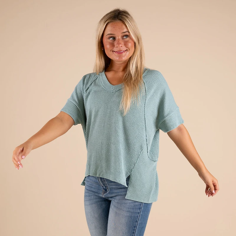 Short Sleeve Ribbed V-Neck Weekender Top