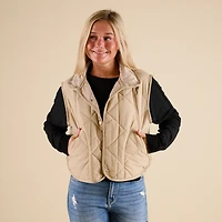 Quilted Lightweight Snap Vest