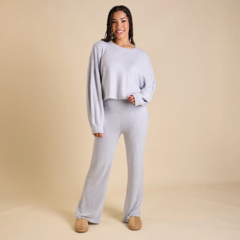 Hi-Lo Hacci Long Sleeve Lounge Top
