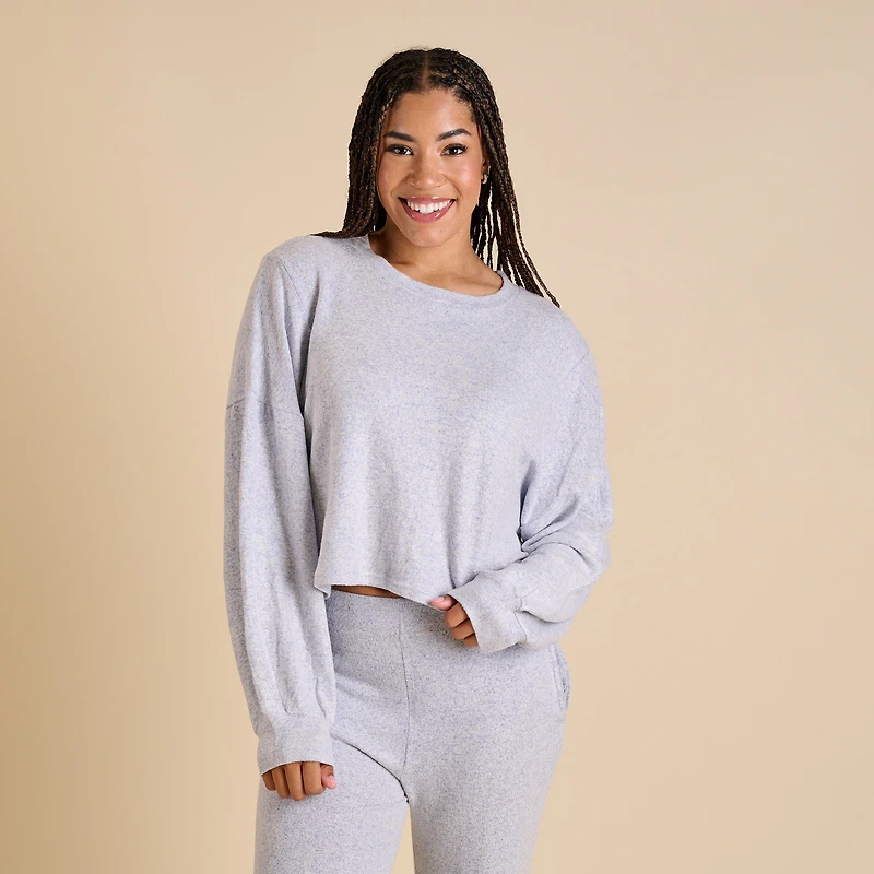 Hi-Lo Hacci Long Sleeve Lounge Top