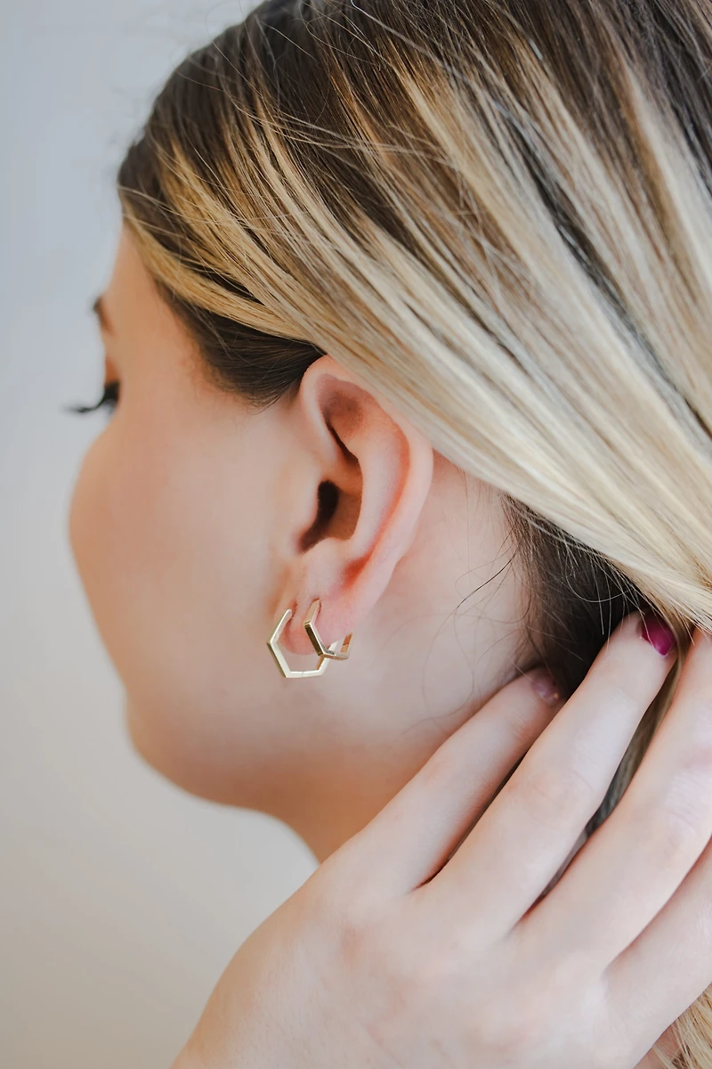 14MM Hexagon Huggies Hoop Earrings in 10kt Yellow Gold