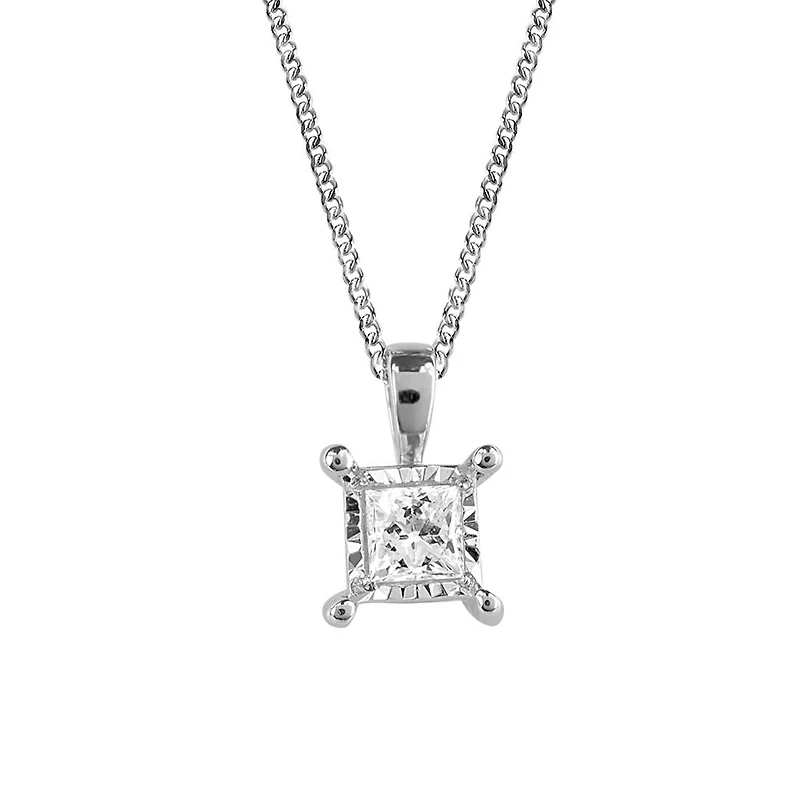 10KT White Gold .15 CTW Princess Cut Illusion Set Diamond Pendant with Chain