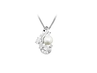 Pendant with Pearl and Cubic Zirconia in Sterling Silver with Chain