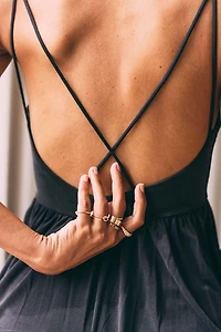 6MM Cigar Band in 10kt Yellow Gold