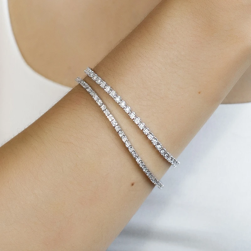 Tennis Bracelet with Carat TW of Diamonds in 10kt White Gold
