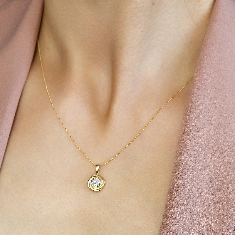 Cluster Pendant with .05 Carat TW of Diamonds in 10kt Yellow Gold with Chain