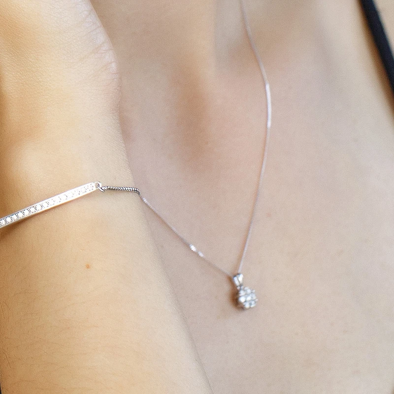Cluster Pendant with Carat TW of Diamonds in 10kt White Gold with Chain