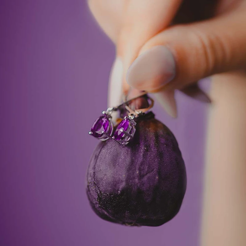 Ivy Earrings with Amethyst in 10kt White Gold