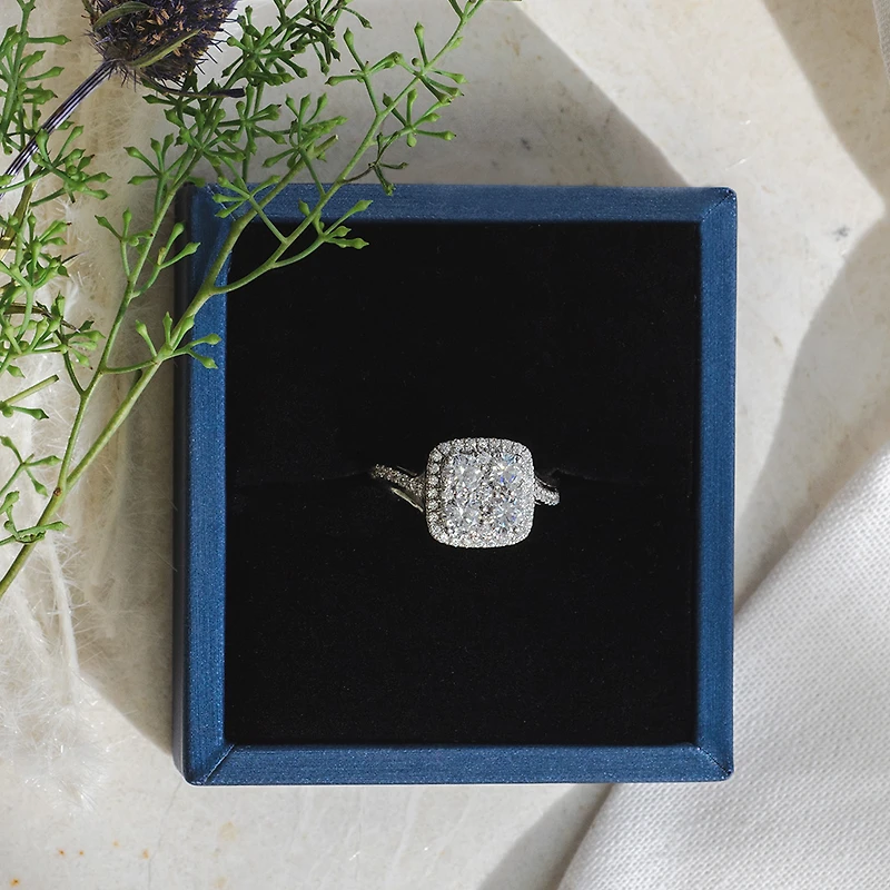Engagement Ring with 1.50 Carat TW of Diamonds in 10kt White Gold